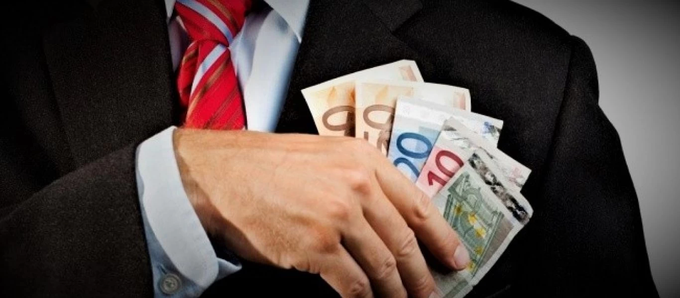 Εκπαίδευση, ελικόπτερα MH-60R και Rafale: Τρεις συμβάσεις που «καίνε» την κυβέρνηση